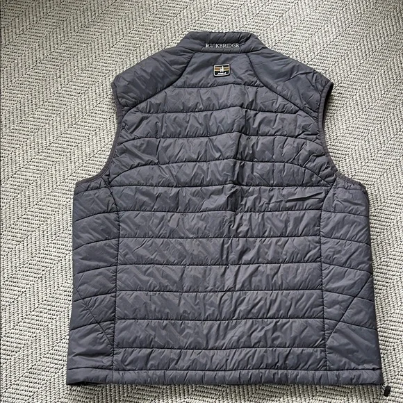 Johnnie-O Men's Quilted Vest - Picture 8 of 11